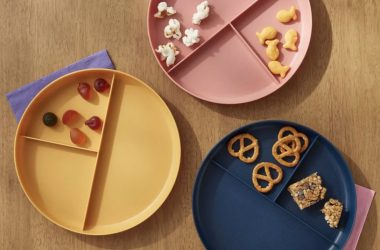 6pk Plastic Divided Kids’ Dinner Plates Just $3!